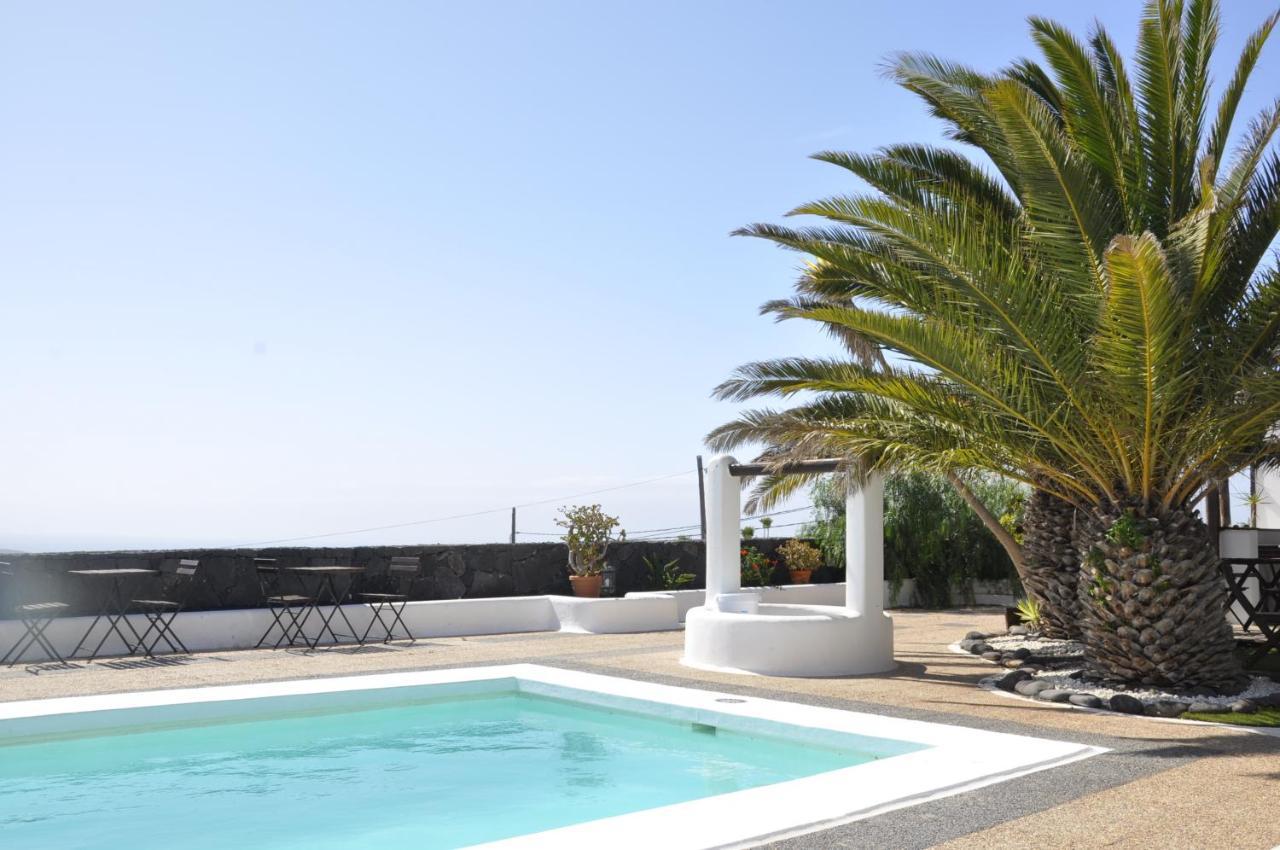 Oasis Surf House Appartamento Soo Esterno foto